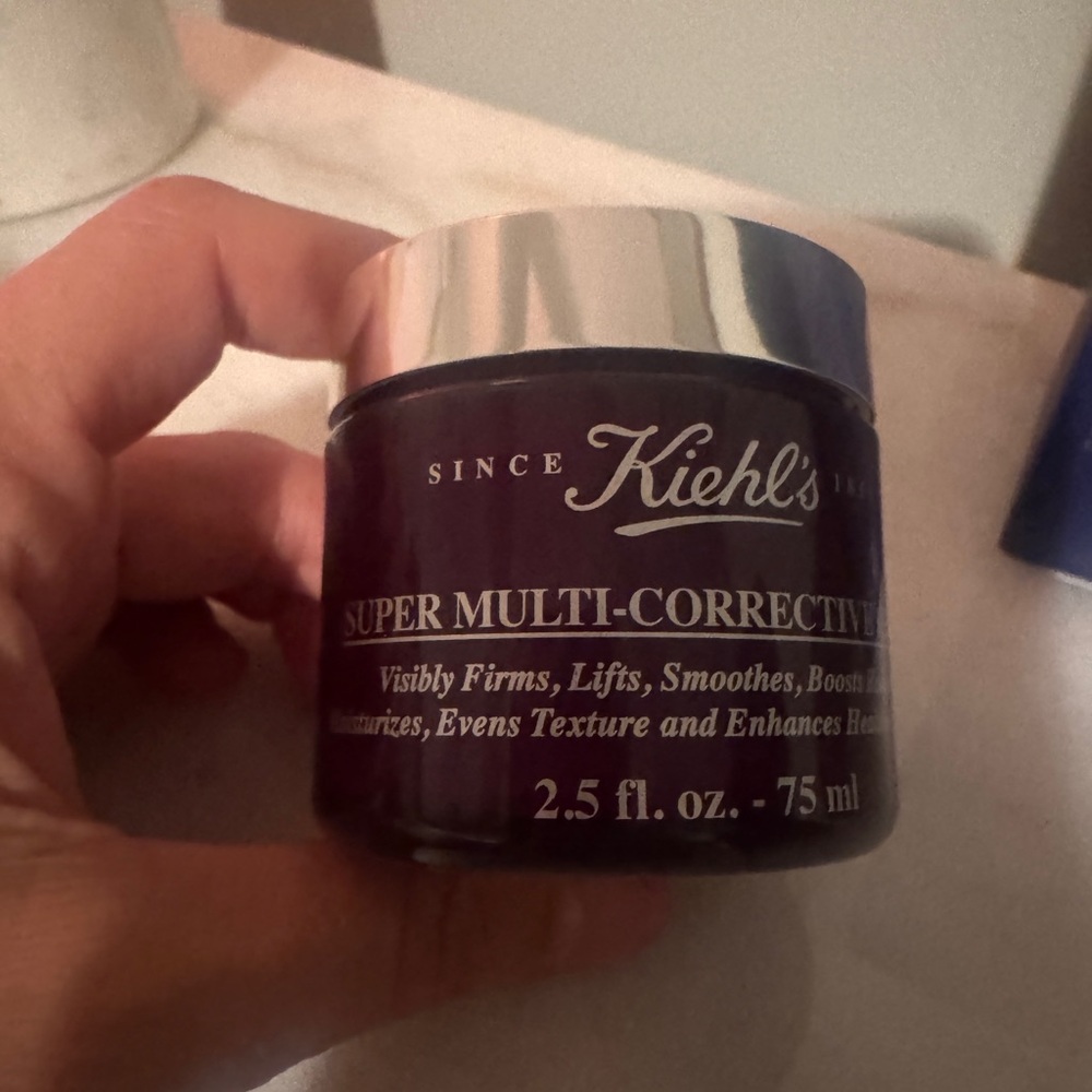 Kiehl's Super Multi-Corrective Cream - Deep Purple